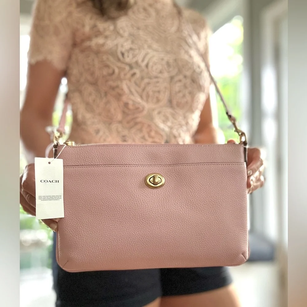NWT Coach Polly Pebbled Leather Turnlock Crossbody Bag carnation - Picture 3 of 8